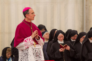 Ordinations à Ecône