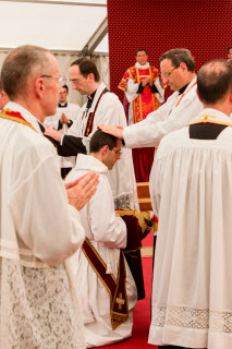 Ordinations à Ecône
