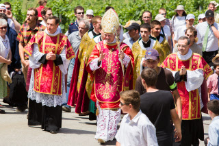 Ordinations à Ecône