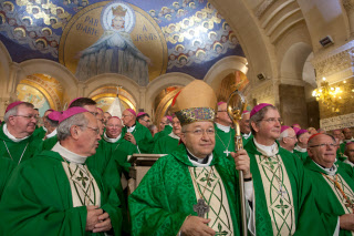 Messe évêques à Lourdes