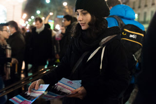 Manif Pour Tous : distribution de tracts