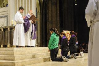 79ème pèlerinage des jeunes de 18-30 ans pour Chartres