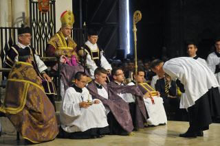 Messe pontificale tridentine d'ordination
