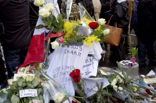 Hommage au siège de Charlie Hebdo