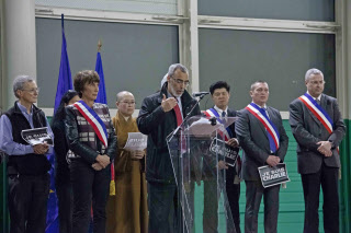 Hommage aux victimes de Charlie Hebdo à Bussy-Saint-Georges