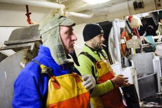 Pêche dans la Manche sur un chalutier