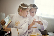 Première communion de Nell et Wiktoria