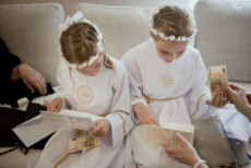 Première communion de Nell et Wiktoria