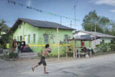La "Ferme Enchantée", ferme-village-université, créée au nord de Manille, Philippines