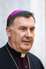 Portrait de Mgr. Claudio MANIAGO