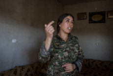 Rojda FELAT, commandante des Forces démocratiques syriennes.