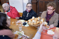 1ère journée mondiale des pauvres, paroisse St Jean Baptiste de Belleville à Paris