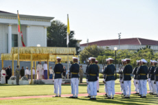 Voyage apostolique du pape François en Birmanie. Le pape et le  président de la république.
