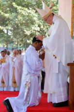 Voyage apostolique du pape François en Bangladesh. Messe au Parc Suhrawardy Udya.