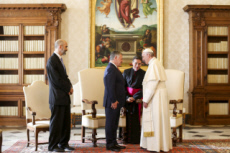 Le pape François reçoit le roi ABDALLAH II de Jordanie au Vatican.