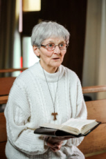 Soeur Bernadette MORIAU, 70e guérison miraculeuse de Lourdes.