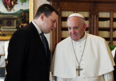 Le pape François et Jüri RATAS, Premier ministre d'Estonie.
