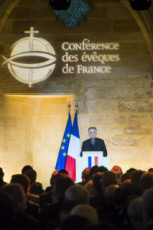Intervention de Mgr Georges PONTIER.