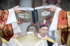 Mgr Matthieu ROUGE, nouvel évêque de Nanterre