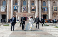 Canonisation de sept saints au Vatican.