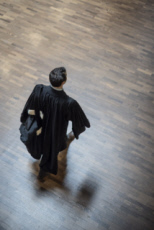 Avocat dans le palais de justice de Lyon, France.
