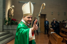 24/09/20 : Démission du cardinal Angelo BECCIU