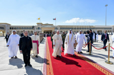 Le pape François aux Emirats arabes unis. Aéroport d'Abu Dhabi, départ du Pape.