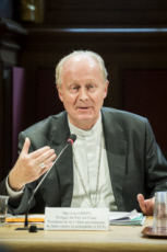 Mgr Luc CREPY, évêque du Puy-en-Velay, pdt de la CPLP.