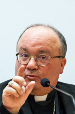 Mgr. Charles J. SCICLUNA, secrétaire adjoint de la Congrégation pour la doctrine de la foi