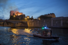 Incendie de la cathédrale Notre Dame de Paris