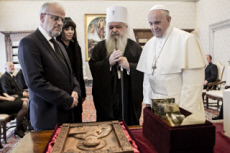 Le pape François reçoit Talat XHAFERI.