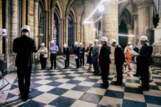 Première messe à Notre-Dame de Paris depuis l'incendie.
