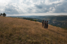 Les Goums sont des marches d’une semaine dans des environnements reculés.