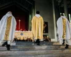 Semaine sainte, célébration de la messe du jeudi saint.