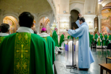 Messe célébrée en la basilique Notre Dame du Rosaire.