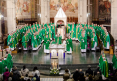 Messe célébrée en la basilique Notre Dame du Rosaire.