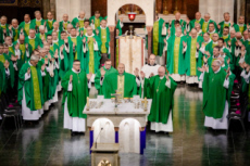 Messe célébrée en la basilique Notre Dame du Rosaire.