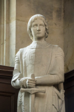 Statue représentant Sainte Jeanne d'Arc.