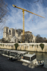Travaux de reconstruction de la cathédrale Notre-Dame à Paris.