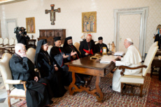 Le pape François reçoit des patriarches catholiques du Proche-Orient.
