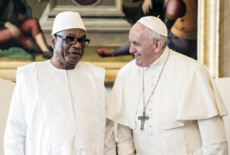 Le pape François reçoit le président de la République du Mali.