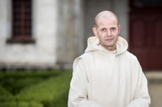 Dom Dysmas de LASSUS, prieur et ministre général de l'Ordre des Chartreux.