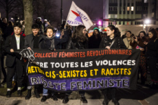 Marche féministe organisée à Paris.
