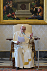 Coronavirus, audience générale du pape dans le Palais apostolique. Vatican.