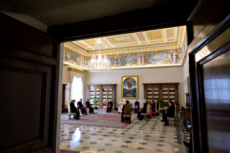 Coronavirus, audience générale restreinte dans le Palais apostolique. Vatican.