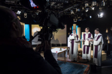 Coronavirus, messe du Jour du Seigneur célébrée en studio.