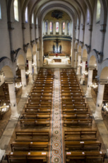 Coronavirus, aménagement de l’église suivant les mesures sanitaires.