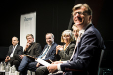 Crise Covid-19, débat avec les présidents des principaux cultes en France.