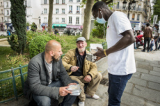 Maraude de la communauté de San't Egidio à Paris.