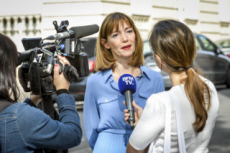 Sept femmes candidates à des fonctions diverses dans l'Eglise.